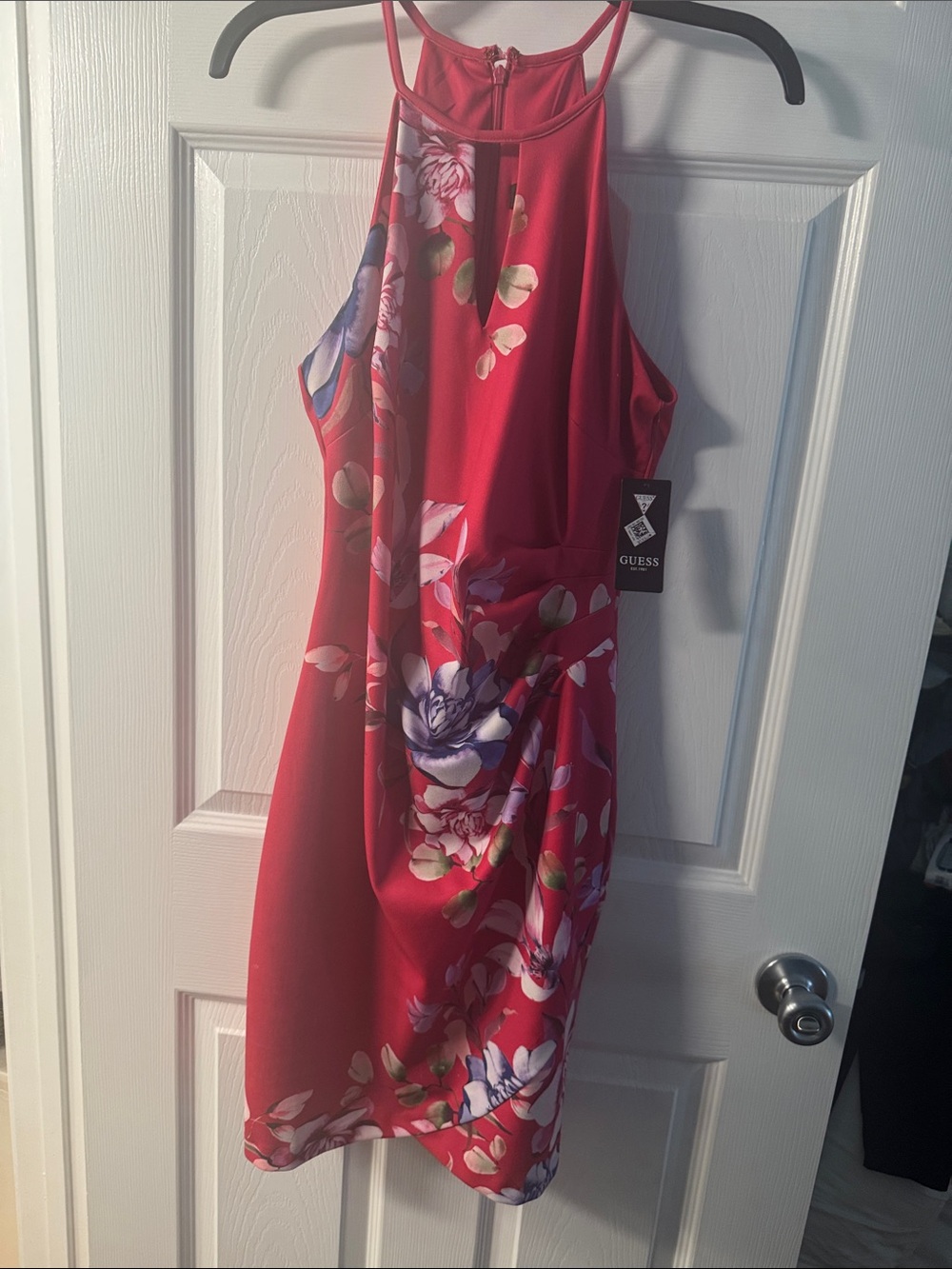 GUESS Red Floral Scoop-Neck Mini Dress